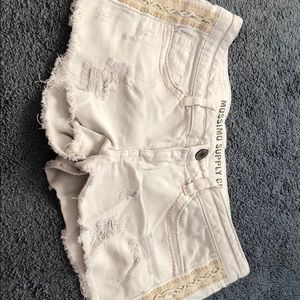 white and tan shorts size 9 fit 6